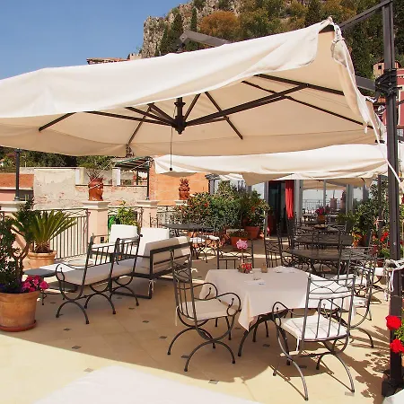 Casa Turchetti فندق مبيت وإفطار تاورمينا