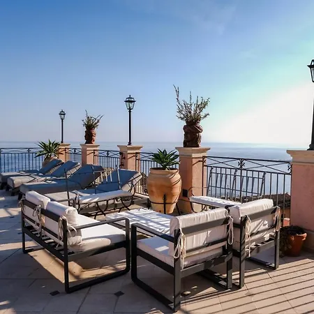 Casa Turchetti 4* تاورمينا