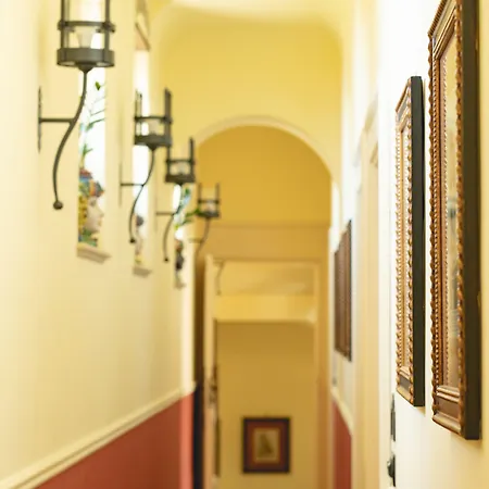 فندق مبيت وإفطار Casa Turchetti تاورمينا